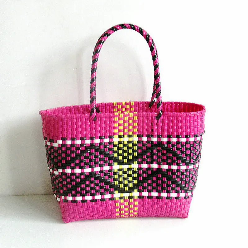 sac main plastique tissé géométrique polyvalent femme moderne noir blanc jaune bleu turquoise poches