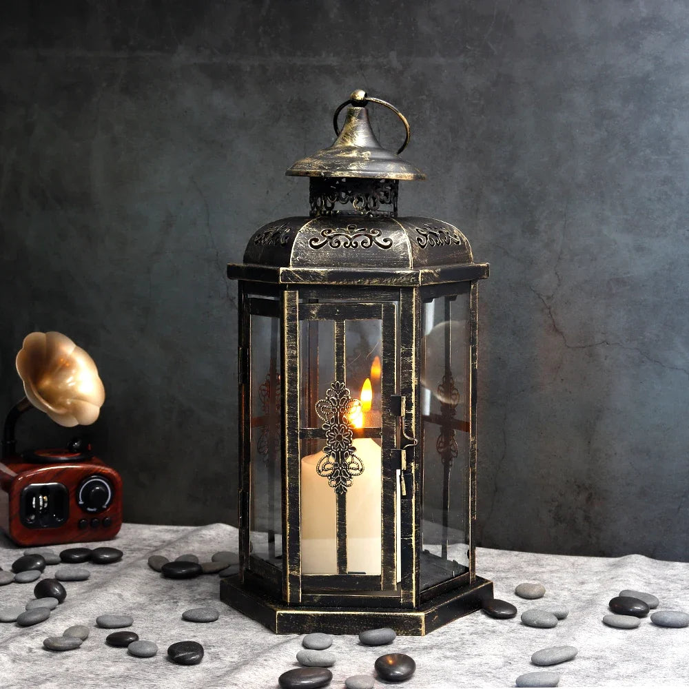 lanterne vintage métal fer ornements floraux transparent noire décoration intérieure mariage bougie inclusion anneaux