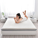 matelas mousse latex mémoire forme gris blanc rayures moderne