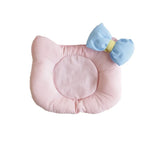 coussin forme chat violet jaune rose blanc points noirs décoratif enfantin coussins colorés