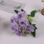 décoration intérieure bouquet artificiel roses soie classique blanc violet noir