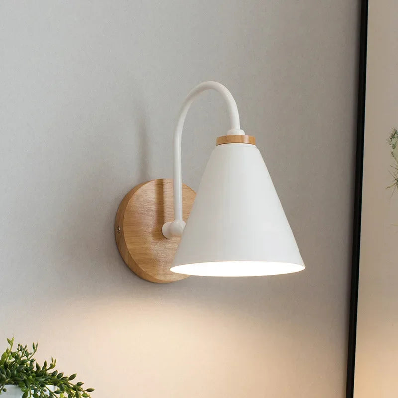 applique murale moderne conique bois blanc noir gris chambre cuisine étude salon minimaliste led