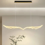 suspension lumineuse moderne ailes papillon blanc doré noir décoration florale branches feuilles
