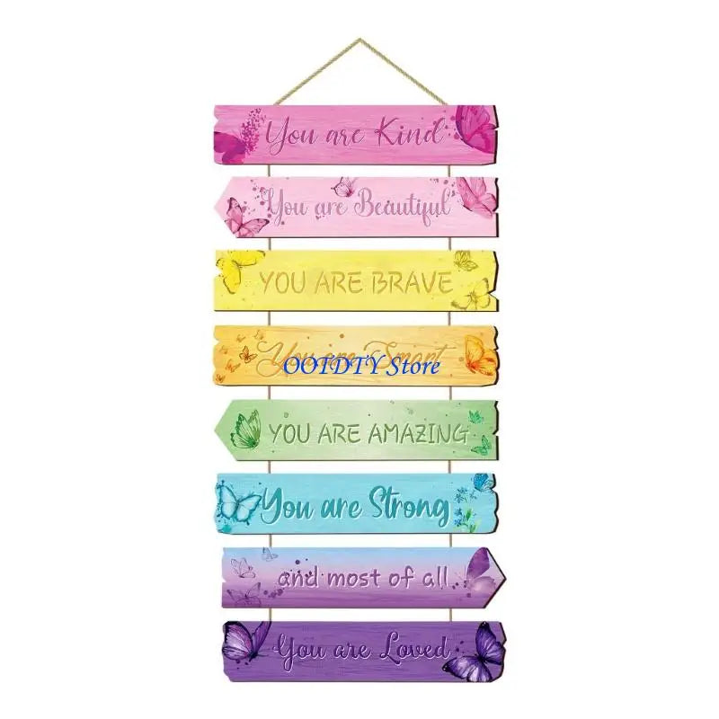 décoration murale plaquettes bois textes inspirants dinosaures papillons étoiles enfants