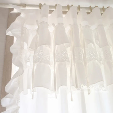 rideau blanc dentelle volants romantique vintage anneaux métalliques fenêtre française moderne
