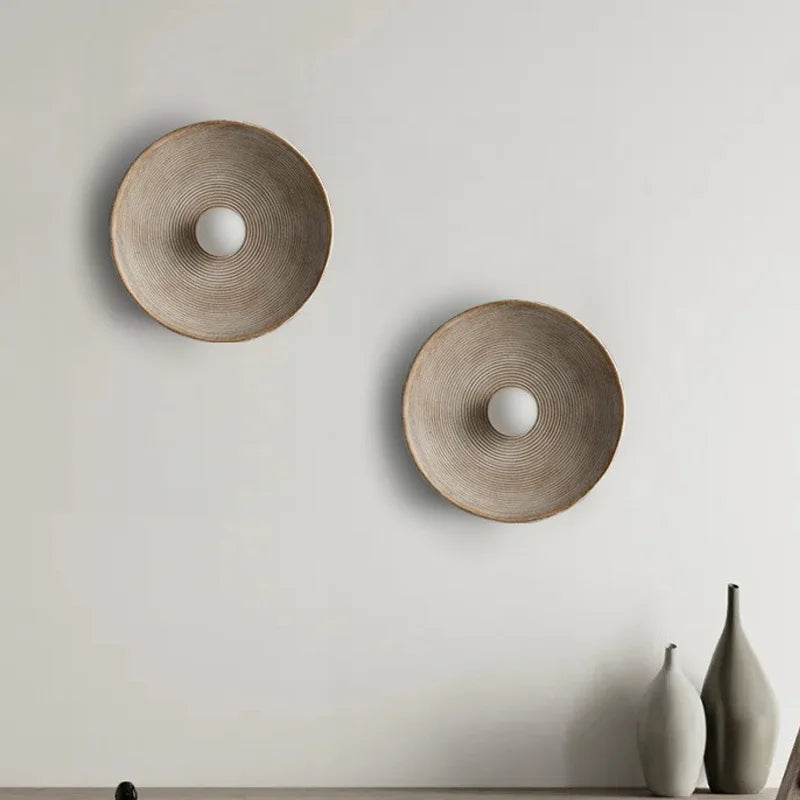 lampes murales modernes rétro ampoules led beige marron clair textures concentriques chambre entrée étude