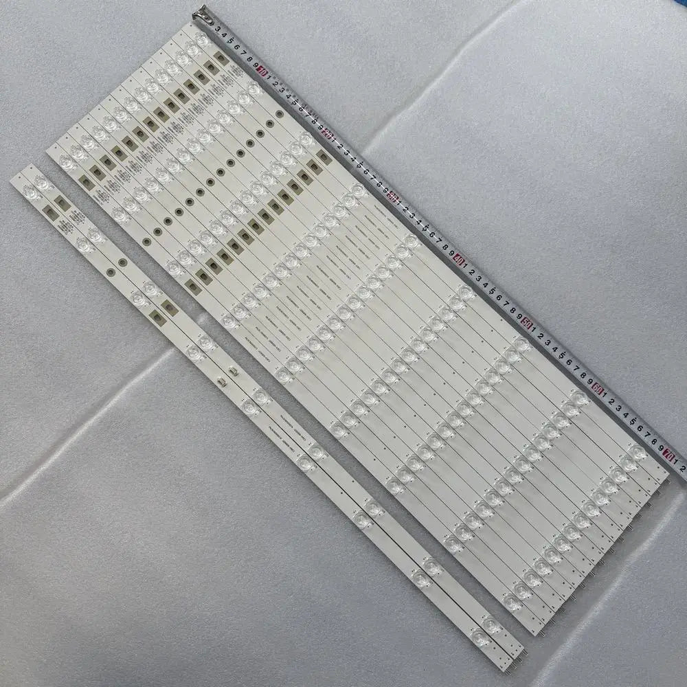 bande led blanche moderne 60cm connecteur électrique fixations invisibles aluminium
