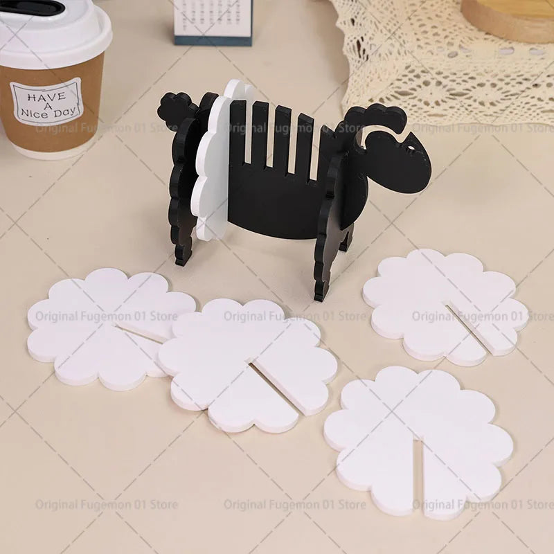 porte tasse mouton noir blanc laine ondulée sous verres nuages modernes