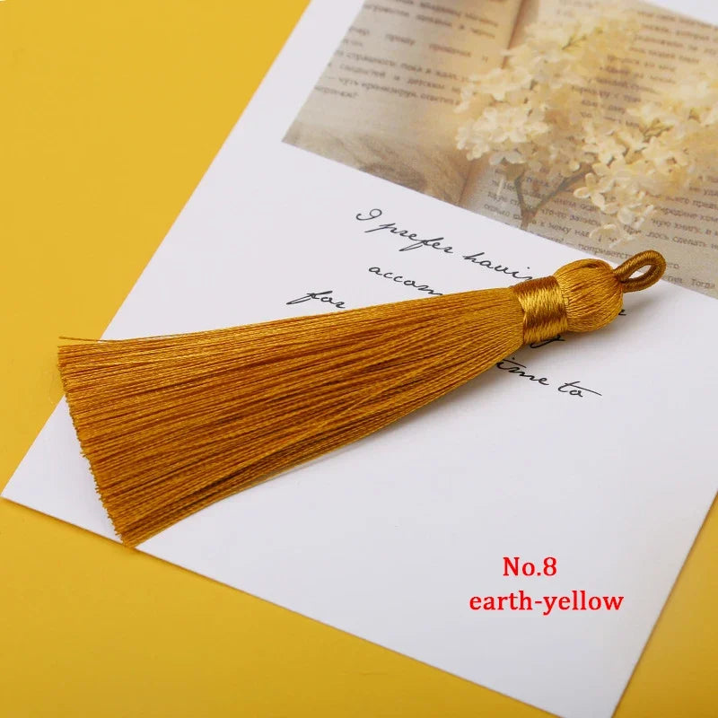 lot dix pompons soyeux anneau métallique décoration rideau couture bijoux artisanat