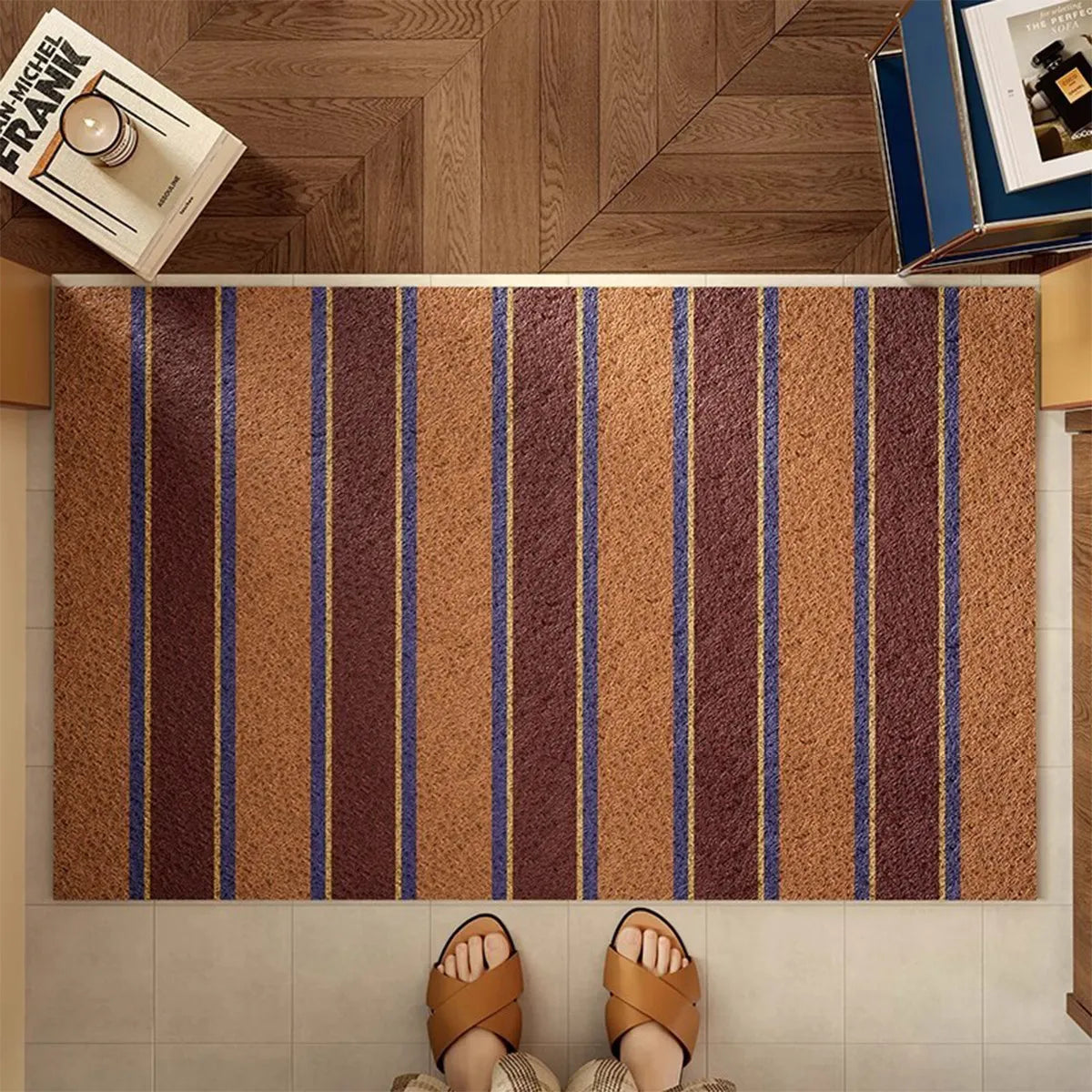 tapis d'entrée anti dérapant pvc adhésif facile nettoyer marron bleu rayures horizontales moderne rustique