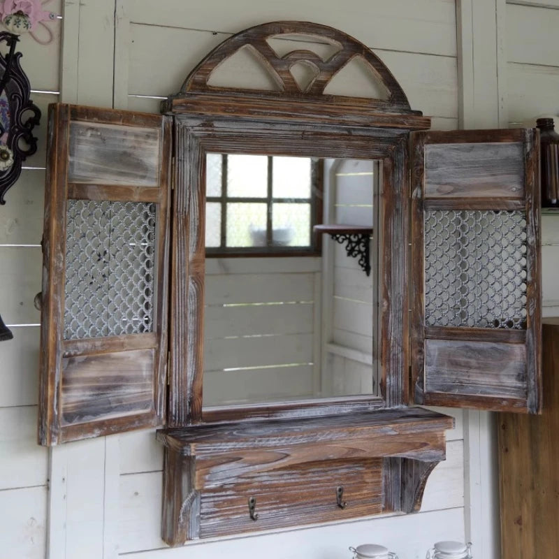 Décoration murale vintage fenêtre en bois vieilli gris clair