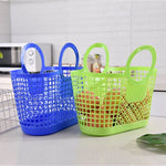 panier bleu vert moderne poignées utilisations multiples empilable plastique rouge jaune grille mailles opacité