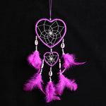 décoration murale attrape rêves plumes coquillages boho chic coeurs bleu rose violet