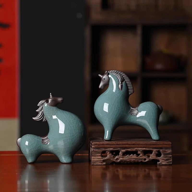 décoration céramique chevaux figurines couleur vert rouge gris minimaliste asiatique nouveau classique post moderne