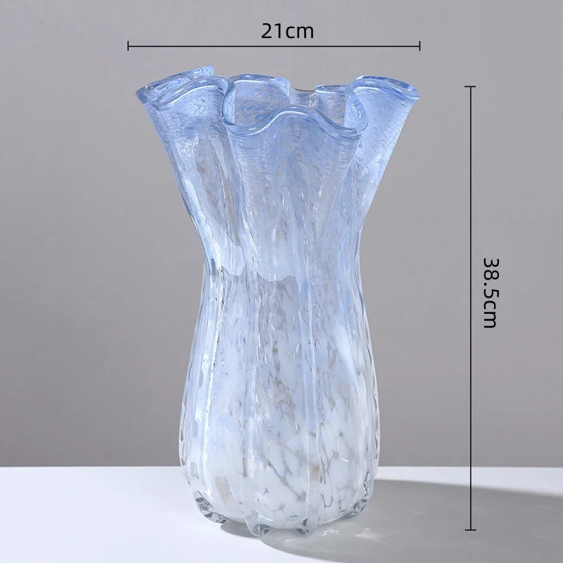 vases modernes bleu clair texture marbrée effet verre soufflé décoration intérieure plateau fruits vase