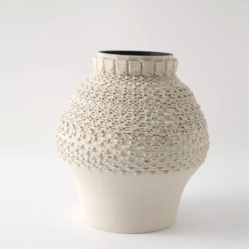 vase céramique moderne blanc texture tissée décoration intérieure plié