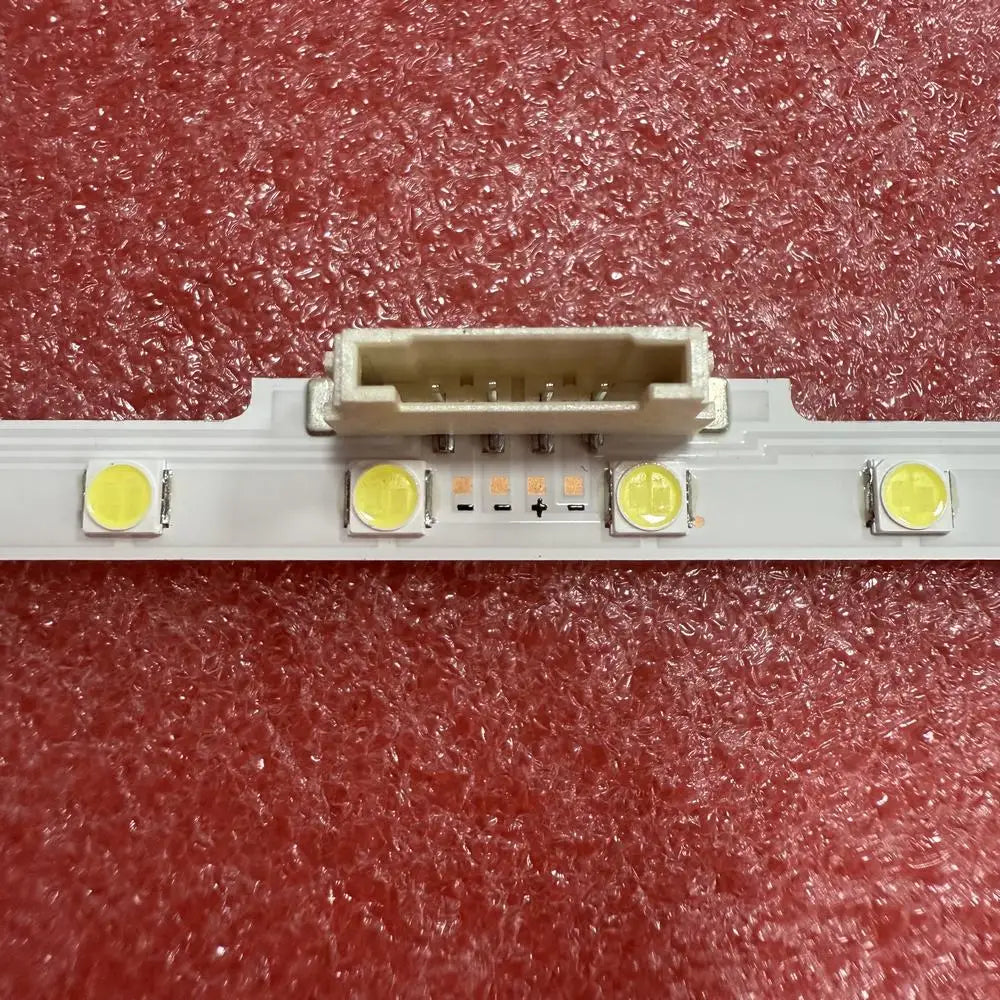 ruban led adhésif blanc jaune circulaire lumineux moderne connecteur boutons led 66 diodesflux lumineux