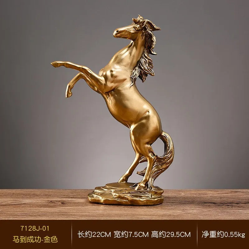 statuette cheval doré ornée strass classique deco intérieur argenté noir résine