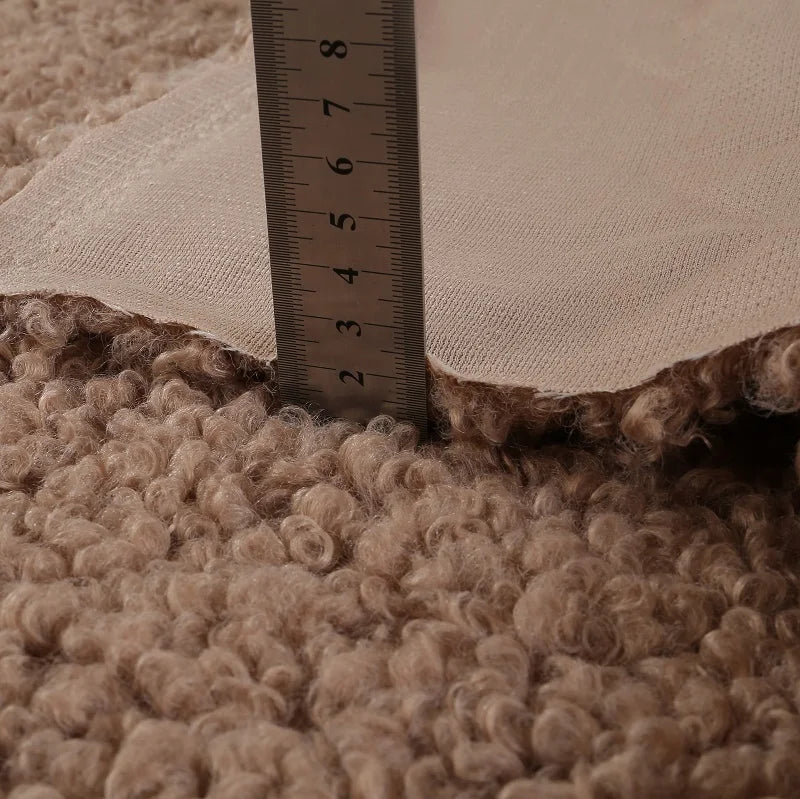 tissu bouclé imitation laine peluche beige bleu rose vert blanc poupée bricolage diy