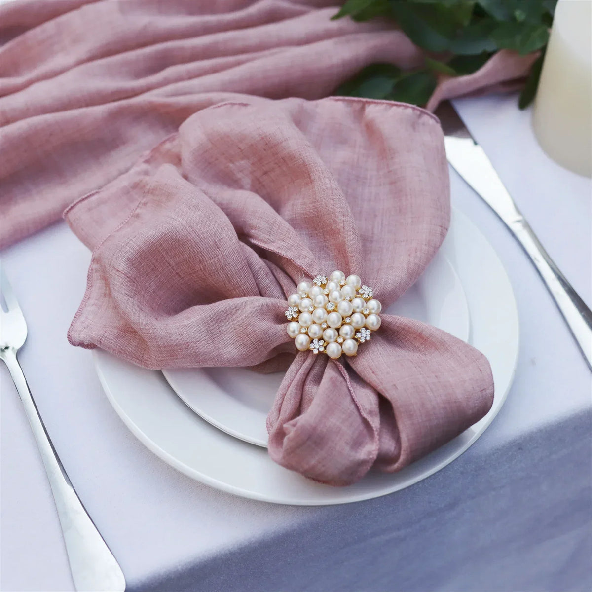 serviettes table bleu rose vert texture lin naturelle classique rustique bord effiloché