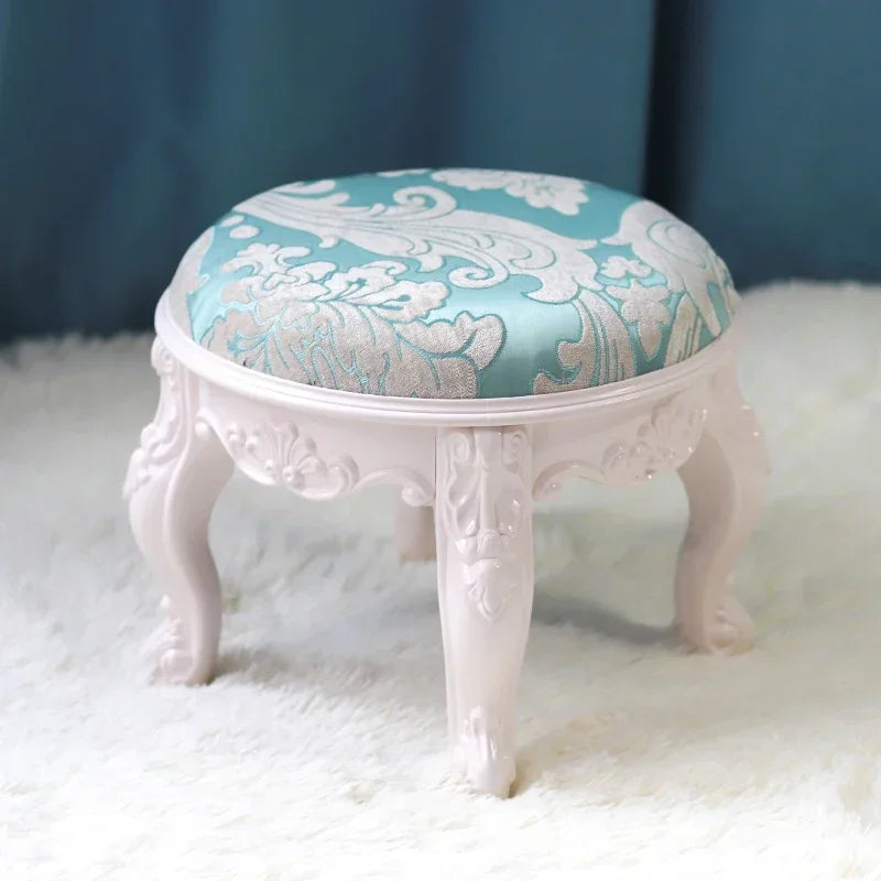 tabouret sculpté cuir tissu brodé classique baroque élégant maison salon chambre
