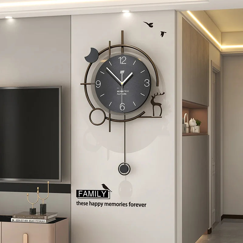 Horloge murale design moderne en bois avec mouvement oscillant