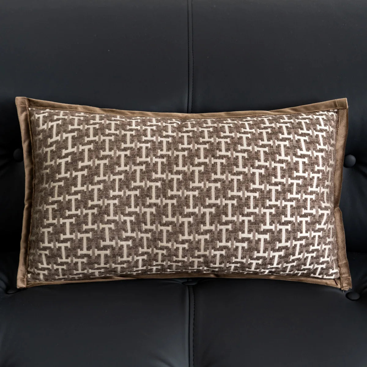 housse coussin marron motif arbre moderne décoration intérieure jacquard polyester 30x50cm 45x45cm fixations
