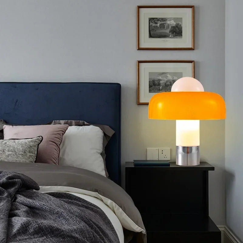 lampe table moderne orange ampoule led e14 cable électrique blanc argent mat