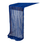 nappe runner texturée plissée semi transparente rouge foncé violet beige blanc cassé événementiel mariage