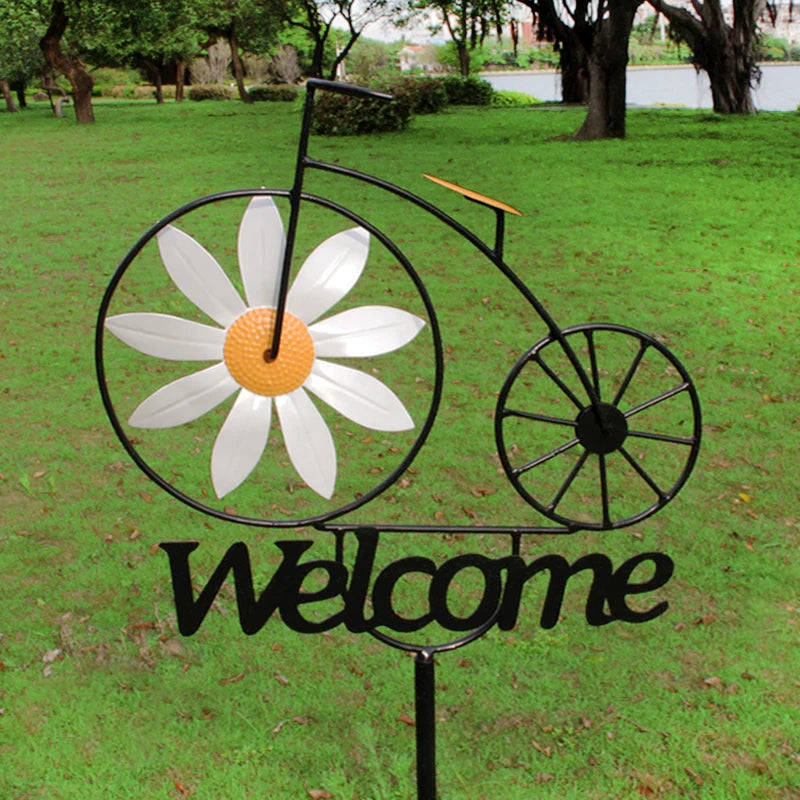 décoration extérieure bienvenue vélo noir blanc fleurs artisanal métal piquet fixé maison jardin entrée