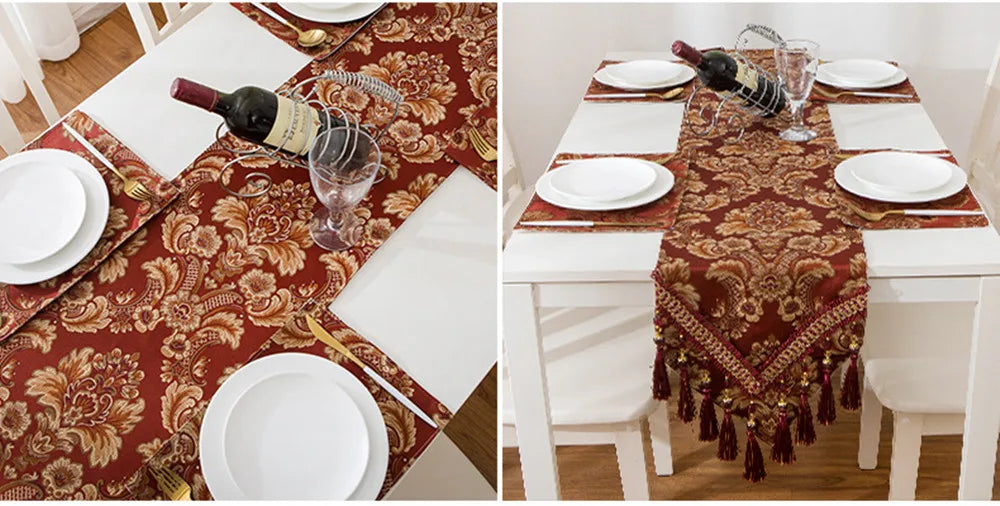 table luxe brodée motifs floraux rouge bordeaux or beige festive rich textureFRINGES