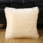 housse coussin peluche douce violet rouge vert blanc moderne décoration canapé maison salon