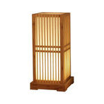 Lampe de chevet japonaise allumée dans une chambre