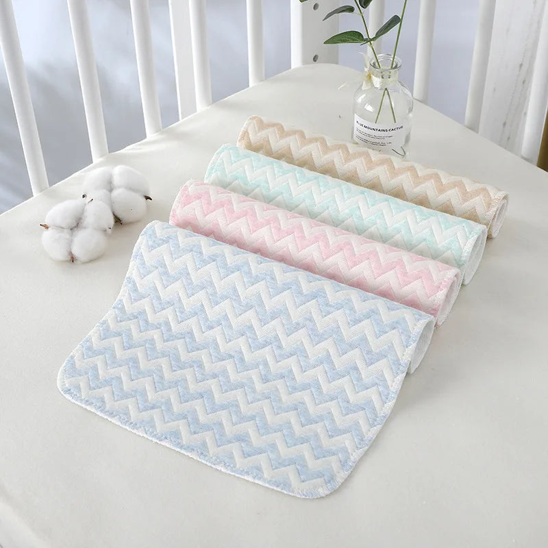 tapis bébé rose bleu zigzag blanc anti urine réutilisable coton moderne doux chambre bébé