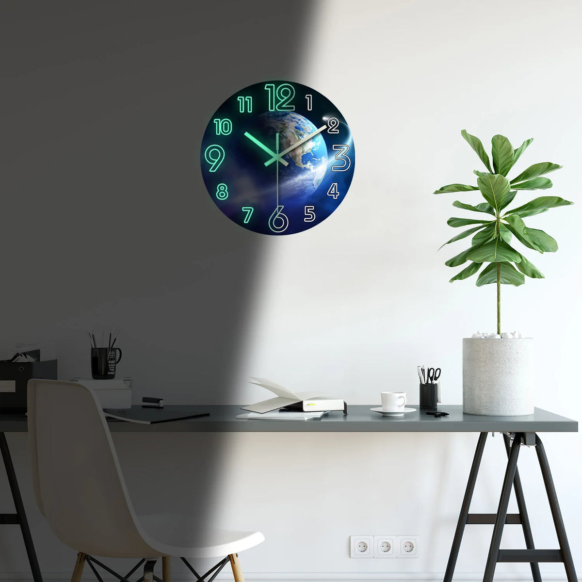 Horloge murale moderne Terre espace chiffres lumineux bois bleu vert noir 12 14 16