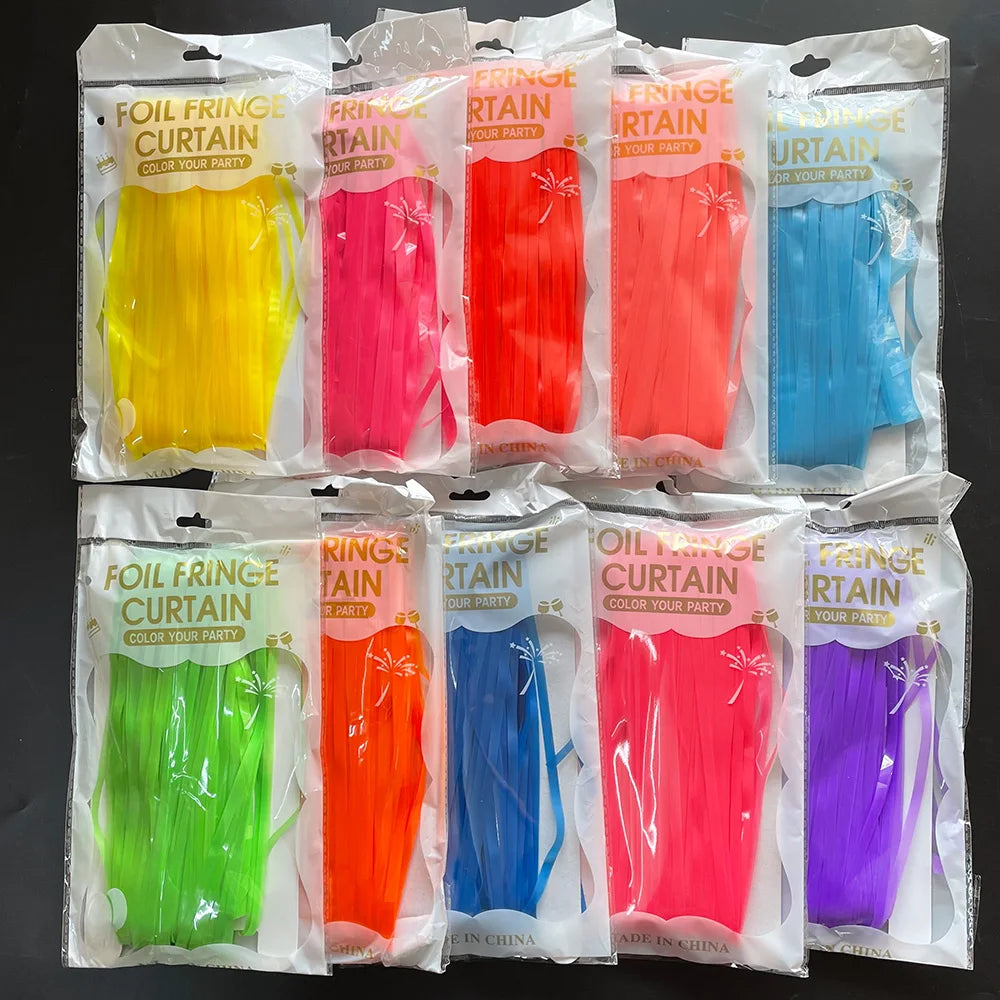 rideau franges foil multicolore semi transparent festif anniversaire mariage décoration party bleu violet