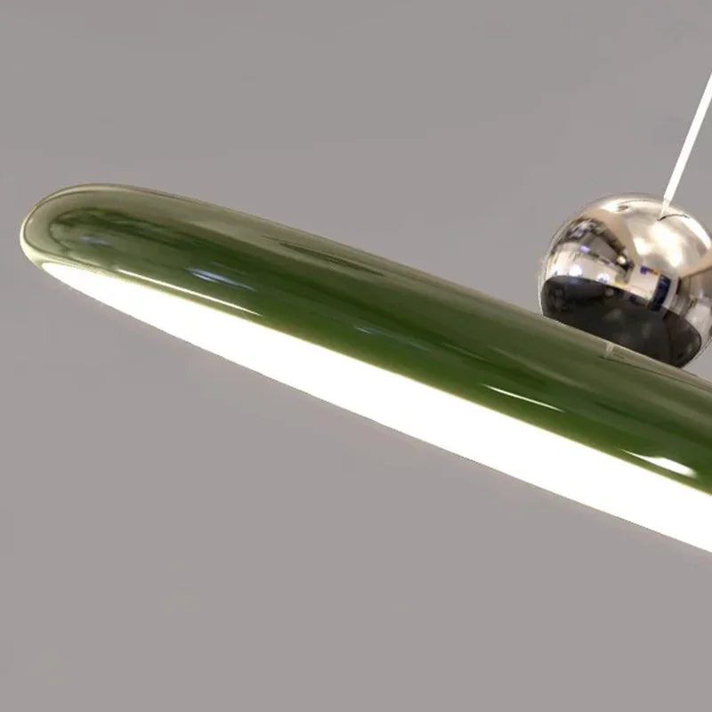 lampe suspendue moderne bras articulé couleur beige rouge vert argenté minimaliste