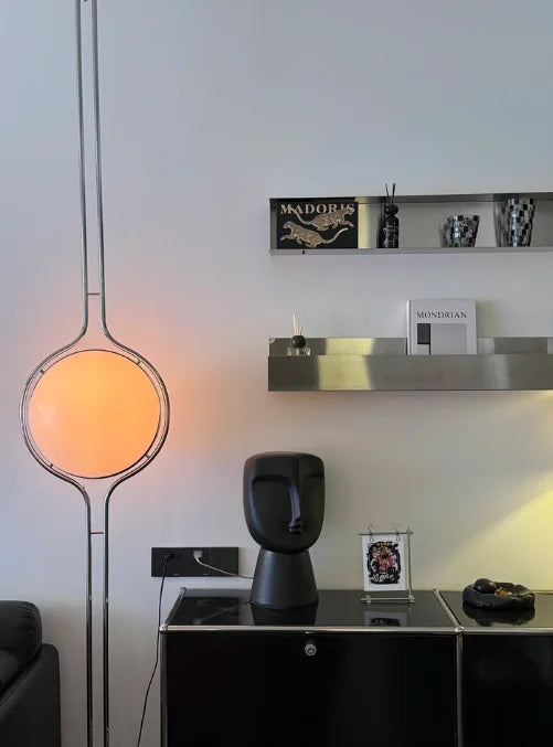 lampe sol moderne acrylique blanche dorée interrupteur rond translucide