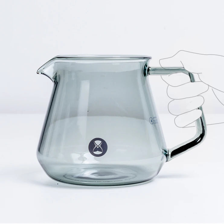 carafe verre transparent moderne 600ml couvercle silicone compact cuisine