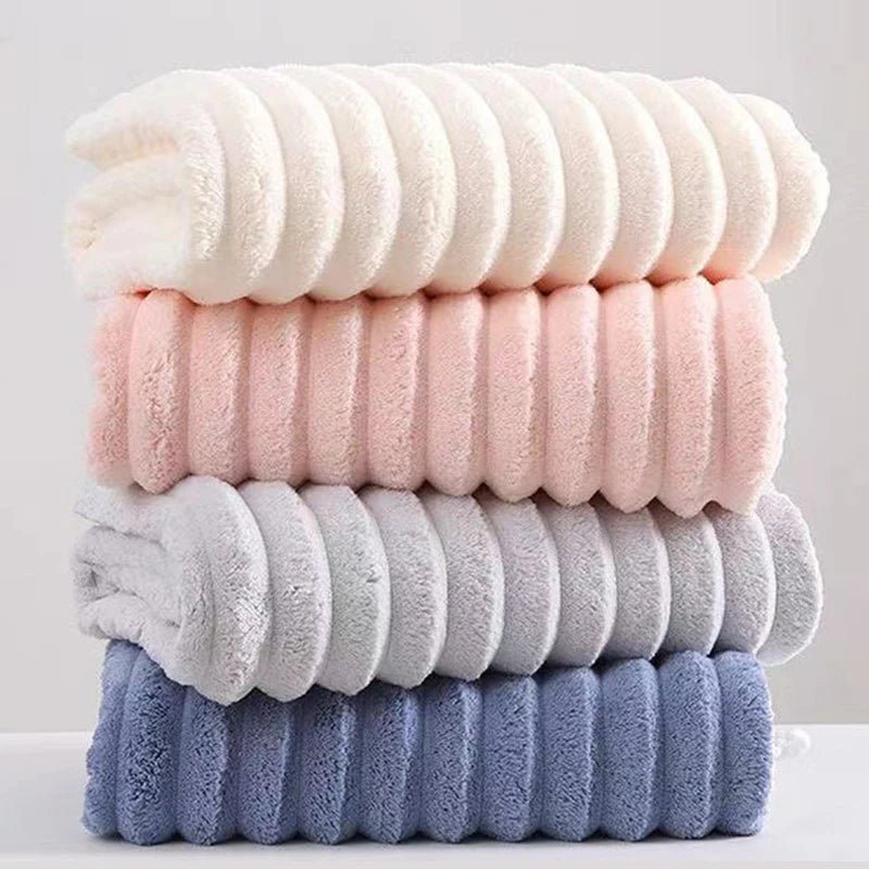 serviette bain rapide absorbante lavable machine rayée moderne blanche rose gris bleuclair