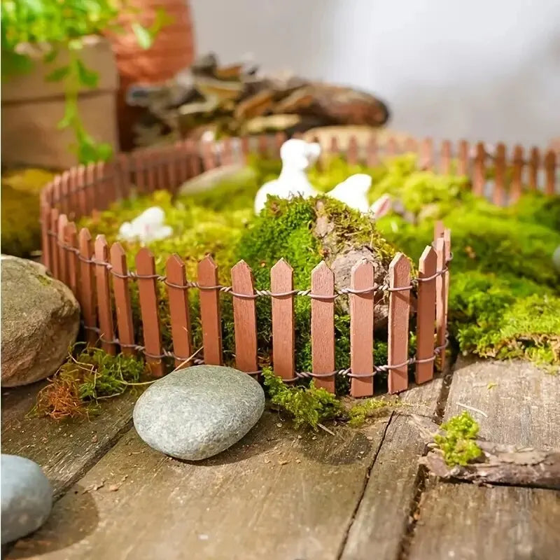 clôture miniature bois rustique décoration jardin bonsaï ligne verticale marron projet artisanal conte fées