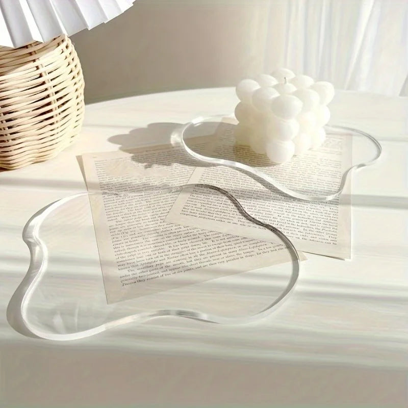 support livre moderne transparent plateau organique forme irrégulière deco intérieur étagère contemporain