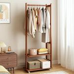 armoire vêtements mobile rotin marron clair 10 cintres boîtes rangement coussins entrée chambre moderne