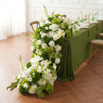 Décoration florale arché vert blanc mariage romantique extérieur classique artificielle feuillets suspension table événement