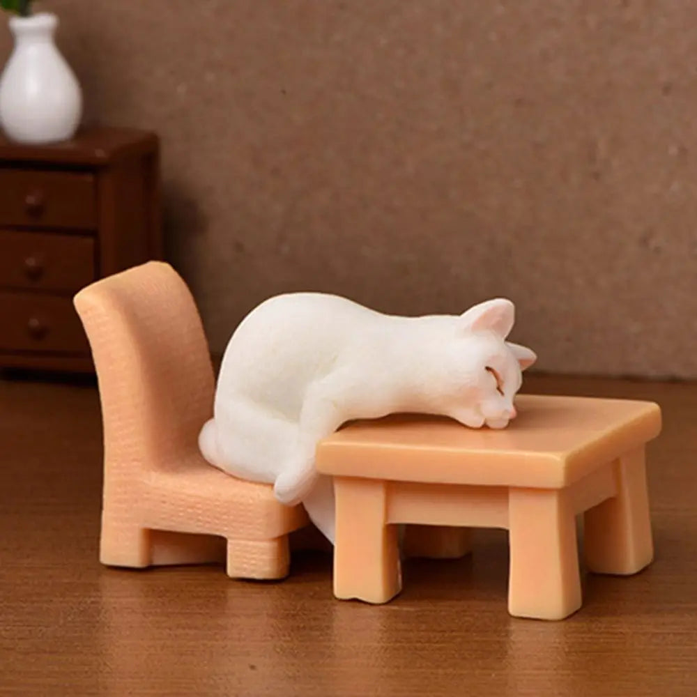 figurines chats différents motifs yeux blancs décor maison terrarium miniature réaliste Podscape ornement jardin