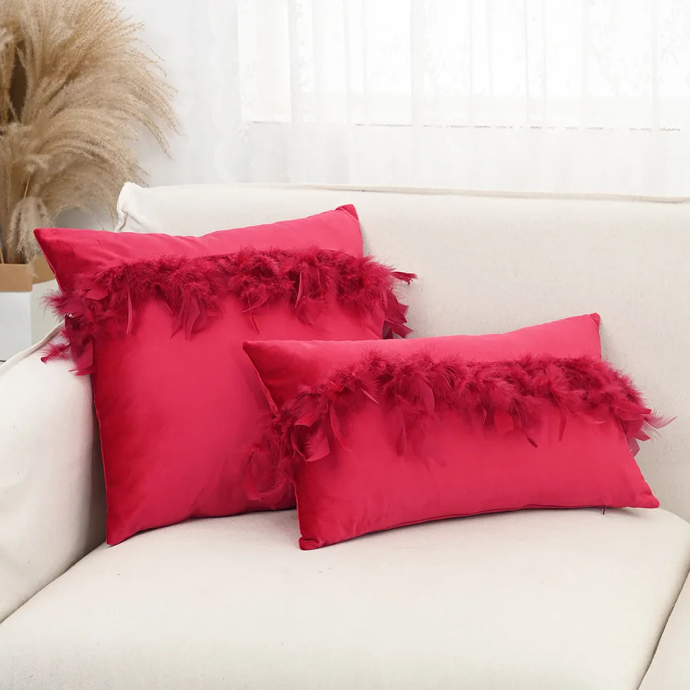 coussin décoratif carré velours pompon plumes patchwork moderne intérieur salon chambre taille 45x45cm