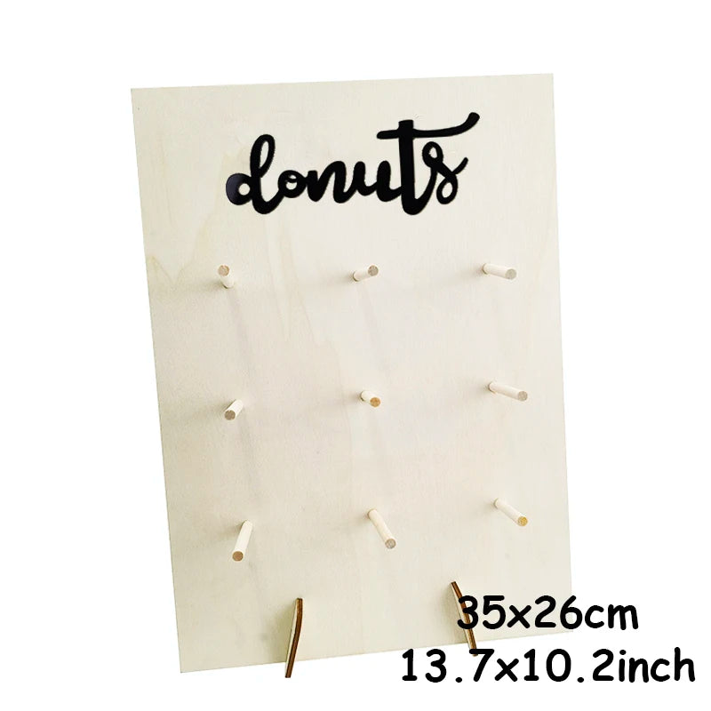supports donuts bois gravure simple occasion fête anniversaire mariage minimaliste