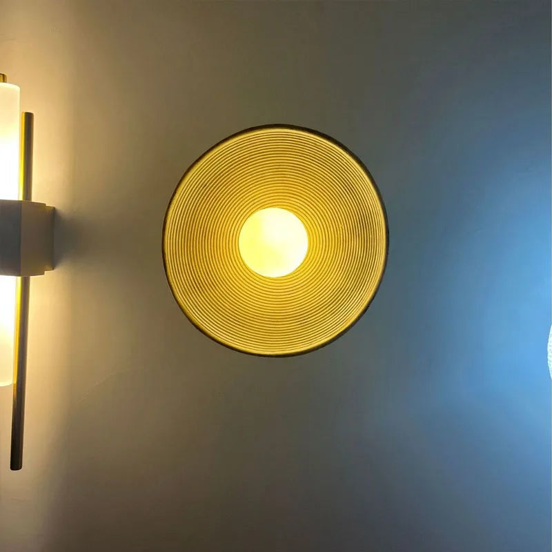 éclairage mural led moderne minimaliste beige marron blanc gris strié circulaire scandine rustic boheme