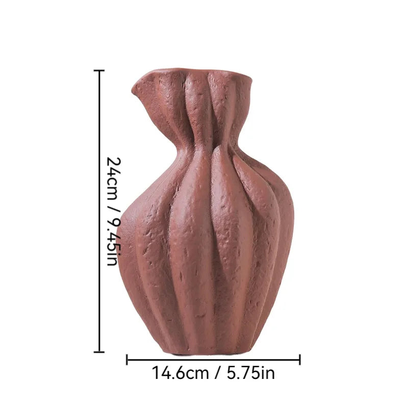 vases céramique texturé moderne minimaliste fougères séchées décoration intérieure arrondis lignes verticales blanches brunes