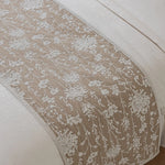 couvre lit jacquard motif floral beige classique décoration maison ornements textiles fixations
